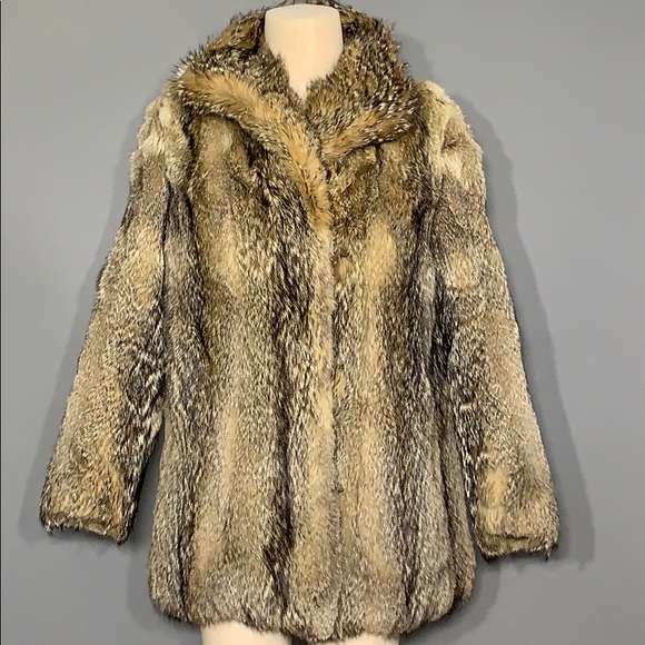 Wolf Fur Coat >> Coyote Wolf Fur Coat Nwot Wolf Fur Coat >> Coyote Wolf Fur Coat Nwot